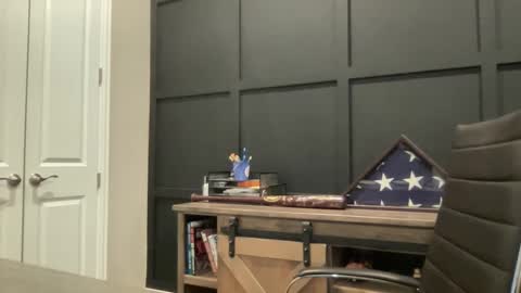 Snapshot of redbull1414 chatting on 01/17/25, 01:56 RedBull online show from 01/17/25, 01:56