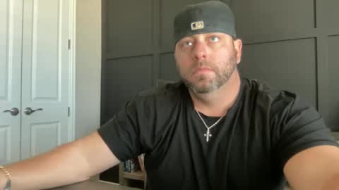 Snapshot of redbull1414 chatting on 01/18/25, 07:48 RedBull online show from 01/18/25, 07:48