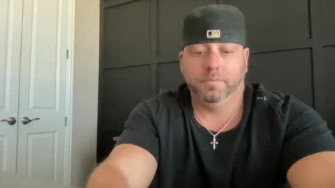 Snapshot of redbull1414 chatting on 01/19/25, 05:18 RedBull online show from 01/19/25, 05:18