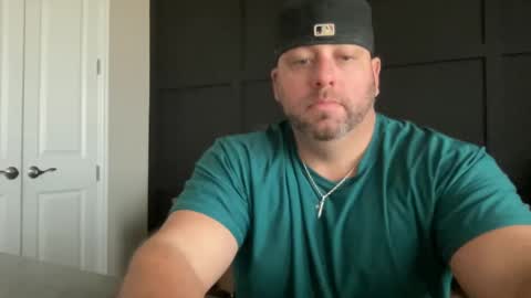 Snapshot of redbull1414 chatting on 01/26/25, 03:47 RedBull online show from 01/26/25, 03:47