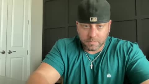 Snapshot of redbull1414 chatting on 01/28/25, 07:00 RedBull online show from 01/28/25, 07:00