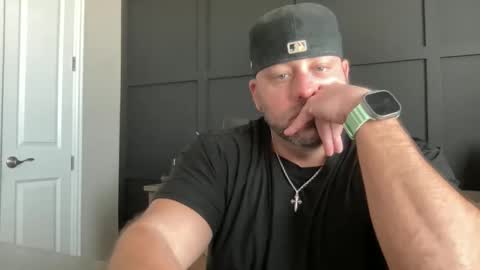 Snapshot of redbull1414 chatting on 02/05/25, 08:14 RedBull online show from 02/05/25, 08:14