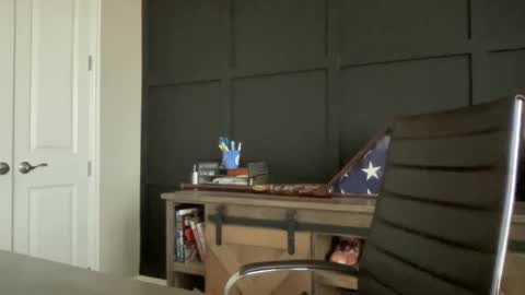 Snapshot of redbull1414 chatting on 02/18/25, 06:58 RedBull online show from 02/18/25, 06:58