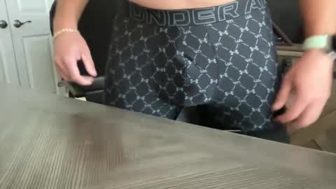 Snapshot of redbull1414 chatting on 10/11/25, 06:50 RedBull online show from 10/11/25, 06:50