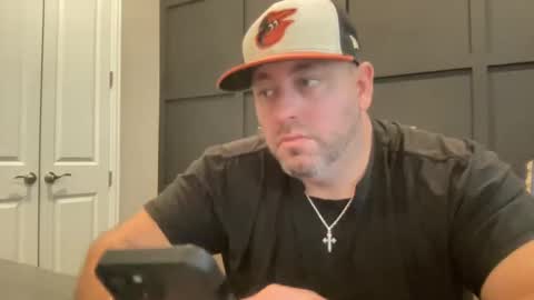 Snapshot of redbull1414 chatting on 10/28/25, 01:47 RedBull online show from 10/28/25, 01:47