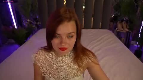 Lily online show from 10/08/25, 08:39