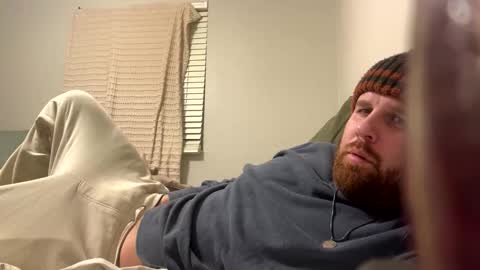 Snapshot of reddrockett69 chatting on 02/05/26, 03:33 Ali j online show from 02/05/26, 03:33