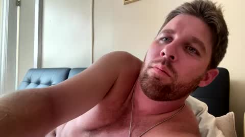 Snapshot of reddrockett69 chatting on 07/25/26, 09:34 Ali j online show from 07/25/26, 09:34