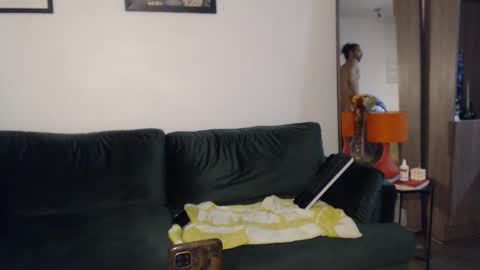 redfloweer online show from 02/11/25, 12:17