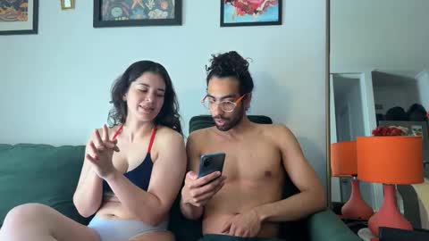 redfloweer online show from 10/01/25, 02:01