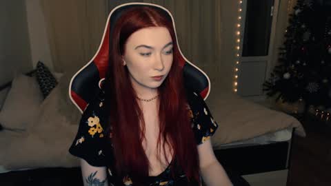 Lina online show from 12/26/24, 11:13