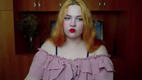 Rina online show from 05/18/26, 12:11