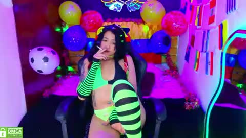Snapshot of redhotter_ chatting on 06/22/26, 08:06 Lili Lopez online show from 06/22/26, 08:06