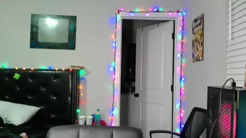 InkedGinger online show from 12/19/25, 11:12