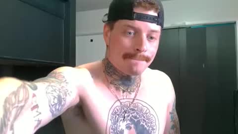 Snapshot of redinthebed chatting on 05/13/26, 04:10 InkedGinger online show from 05/13/26, 04:10
