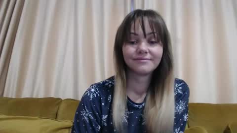 Snapshot of redjessica chatting on 02/13/26, 06:42 RedJessica online show from 02/13/26, 06:42