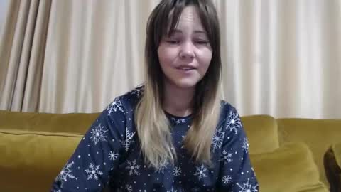 Snapshot of redjessica chatting on 02/23/26, 03:59 RedJessica online show from 02/23/26, 03:59
