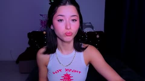 Snapshot of redmidnight_ chatting on 07/09/26, 10:25 Kiara online show from 07/09/26, 10:25
