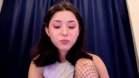 Snapshot of redmidnight_ chatting on 07/24/26, 09:13 Kiara online show from 07/24/26, 09:13