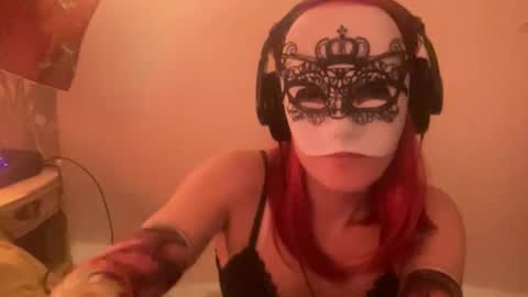 Redplume online show from 02/16/26, 08:27