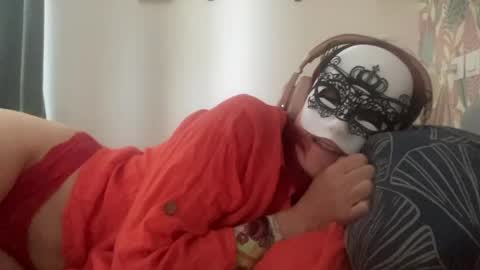 Redplume online show from 04/26/26, 11:19