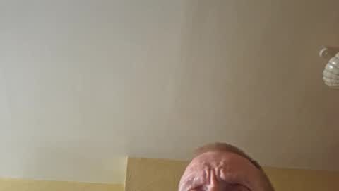 redrodridding online show from 10/21/25, 01:34