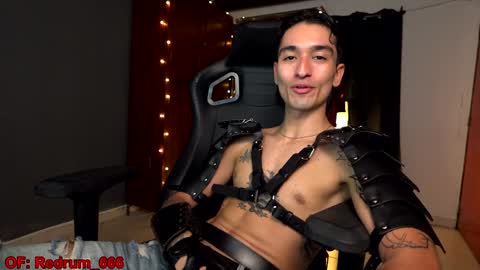 Snapshot of redrum_696 chatting on 12/28/24, 03:58 Red online show from 12/28/24, 03:58