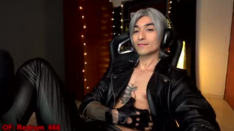 Snapshot of redrum_696 chatting on 12/31/24, 02:51 Red online show from 12/31/24, 02:51