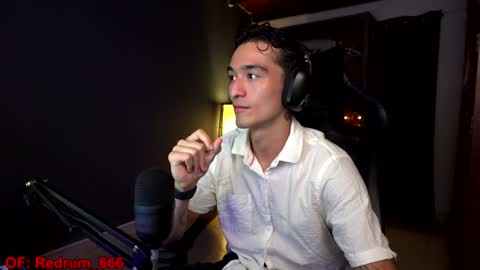 Snapshot of redrum_696 chatting on 01/05/25, 01:56 Red online show from 01/05/25, 01:56