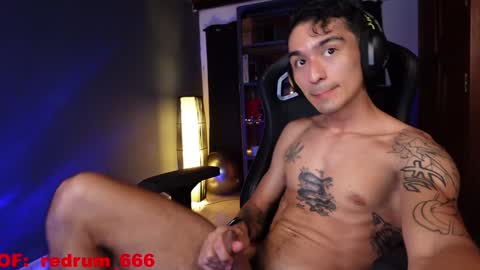 Snapshot of redrum_696 chatting on 01/10/25, 03:18 Red online show from 01/10/25, 03:18