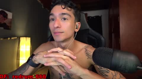 Snapshot of redrum_696 chatting on 01/15/25, 09:30 Red online show from 01/15/25, 09:30