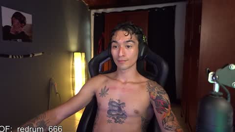 Snapshot of redrum_696 chatting on 01/26/25, 09:29 Red online show from 01/26/25, 09:29