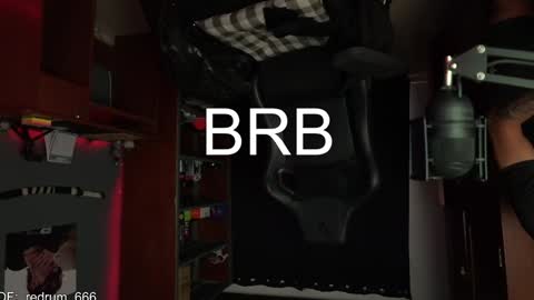 Snapshot of redrum_696 chatting on 01/31/25, 05:21 Red online show from 01/31/25, 05:21