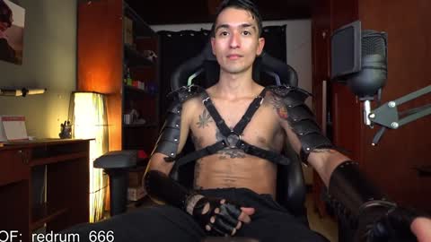 Snapshot of redrum_696 chatting on 02/05/25, 06:37 Red online show from 02/05/25, 06:37