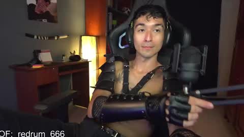 Snapshot of redrum_696 chatting on 02/18/25, 04:26 Red online show from 02/18/25, 04:26