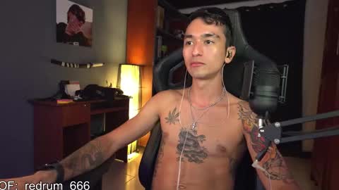 Snapshot of redrum_696 chatting on 02/19/25, 10:09 Red online show from 02/19/25, 10:09