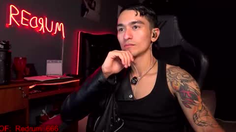 Snapshot of redrum_696 chatting on 09/28/25, 05:07 Red online show from 09/28/25, 05:07