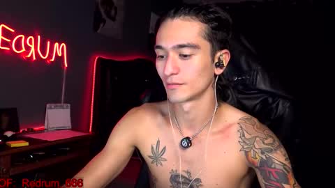 Snapshot of redrum_696 chatting on 10/12/25, 07:02 Red online show from 10/12/25, 07:02