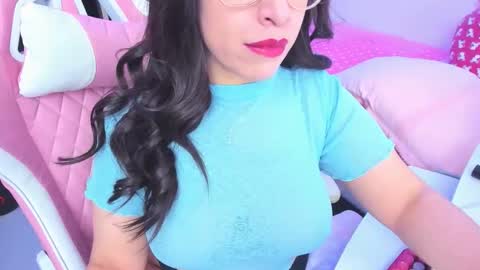 redski77 online show from 11/28/25, 09:23