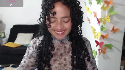 Snapshot of redvelvet_25 chatting on 12/15/25, 07:12 Velvet online show from 12/15/25, 07:12