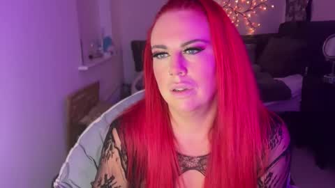 Snapshot of redvixen1 chatting on 01/08/26, 05:04 redvixen1 online show from 01/08/26, 05:04