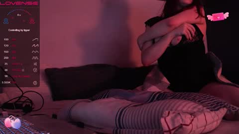 Snapshot of redyari chatting on 10/04/25, 09:57 Red online show from 10/04/25, 09:57