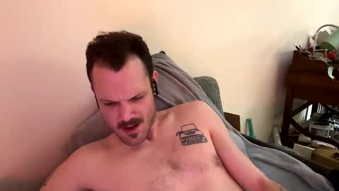 Snapshot of reed_thomas chatting on 02/20/25, 04:07 Reed Thomas online show from 02/20/25, 04:07