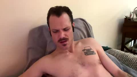 Snapshot of reed_thomas chatting on 02/22/25, 06:06 Reed Thomas online show from 02/22/25, 06:06