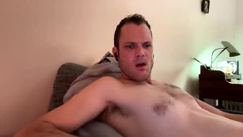 Snapshot of reed_thomas chatting on 11/19/25, 12:10 Reed Thomas online show from 11/19/25, 12:10