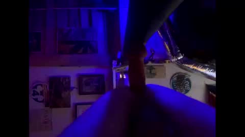 Lee online show from 09/19/25, 08:31