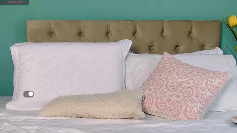 Yanella online show from 02/20/26, 08:31