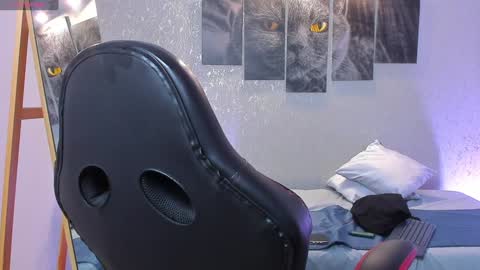 Regan online show from 12/30/24, 11:26