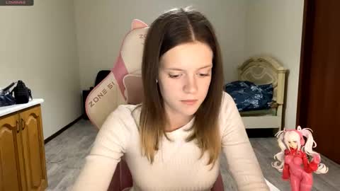 Lucy online show from 09/24/25, 03:26