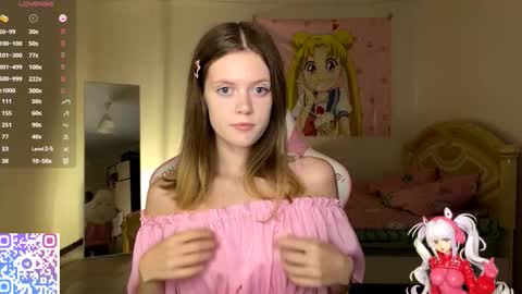 Lucy online show from 10/22/25, 02:17